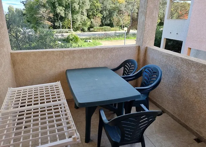 Apartmán T2 Dans Avec Piscine Moriani Plage